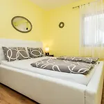 Zeljko B Penzion 3*