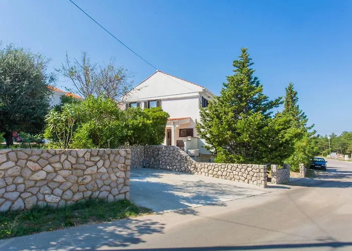 Zeljko B Maison d'hôtes Šilo